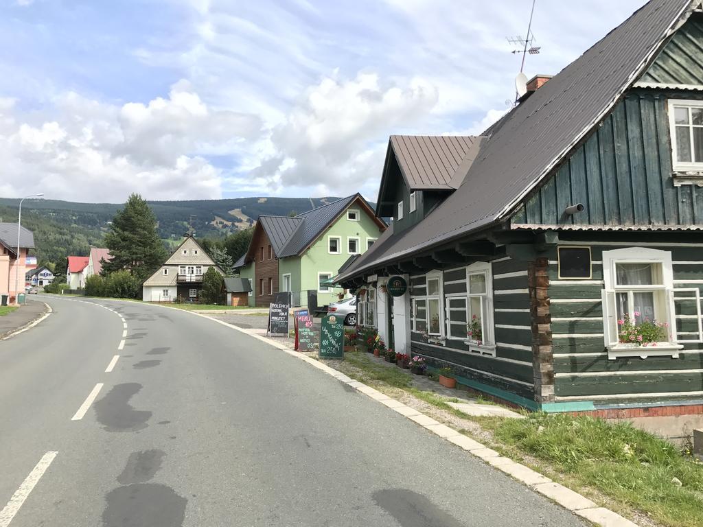 Penzion V Zelený Rokytnice nad Jizerou Exteriér fotografie